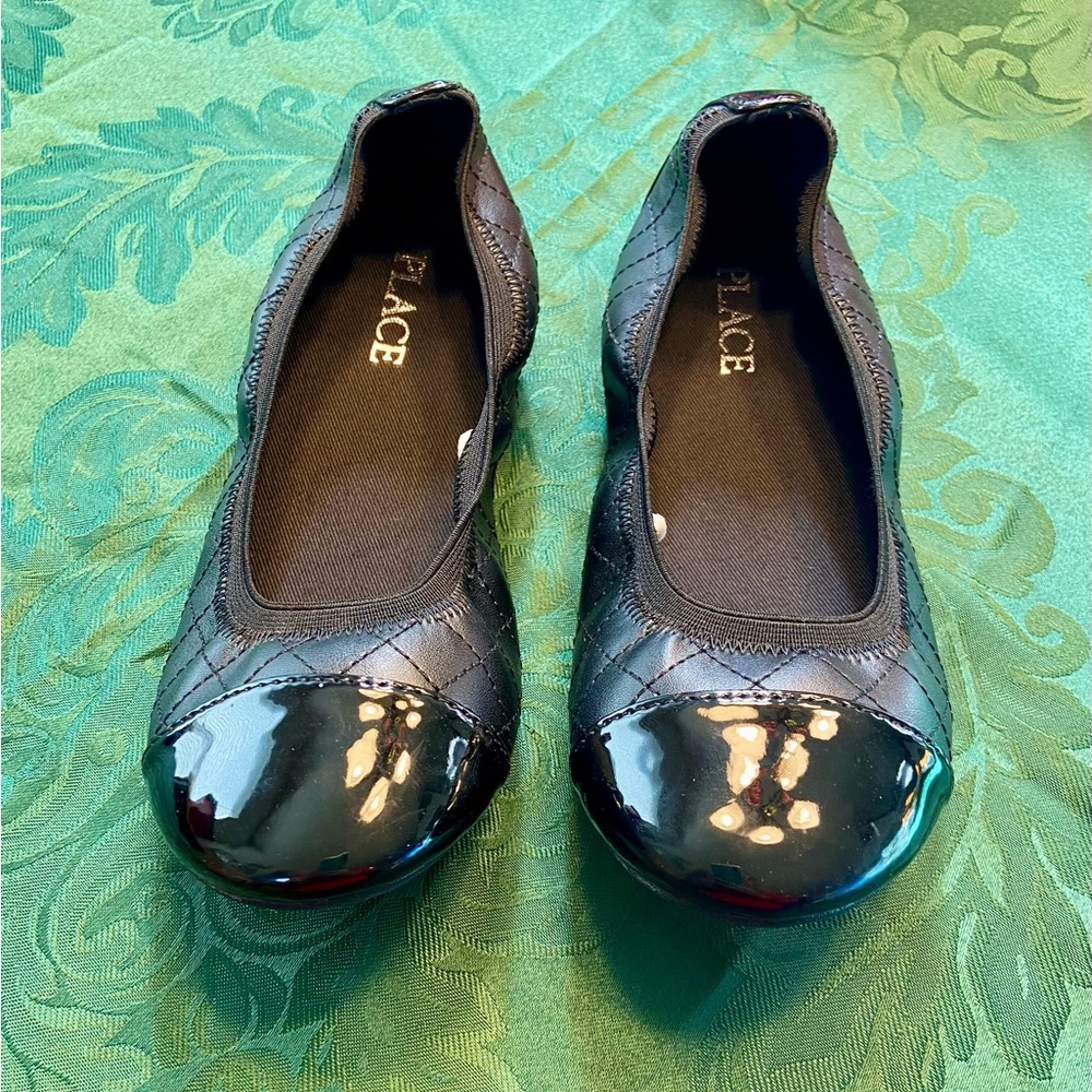 Children’s Place Black Ballet Flats Size 2